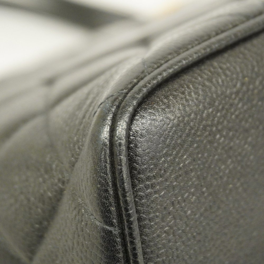 CHANEL Black Caviar Leather Tote Bag - Picture 7 of 9